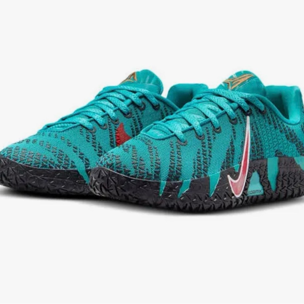 Nike Boys JA 3 Sneakers *NEW*